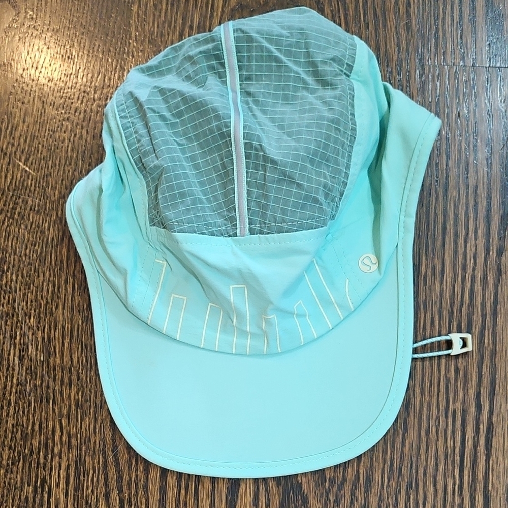 Lululemon Athletica Hiking Cap